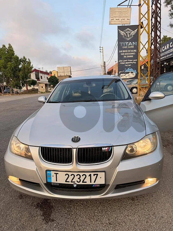 BMW E90 2007