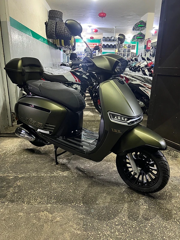 Keeway Versilia 150