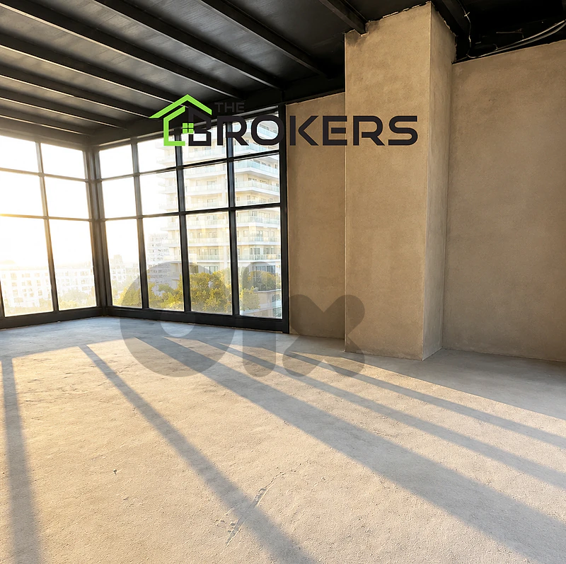 Shop for Rent in Ramlet el Bayda  محل للايجار في رملة البيضا