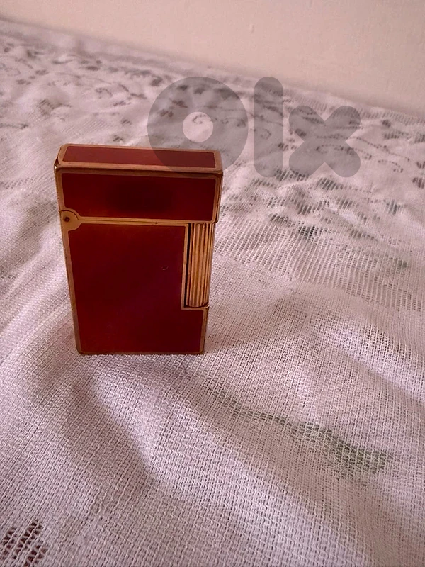 Authentic S.T. Dupont Ligne 2 Lighter - Burgundy Laque De Chine