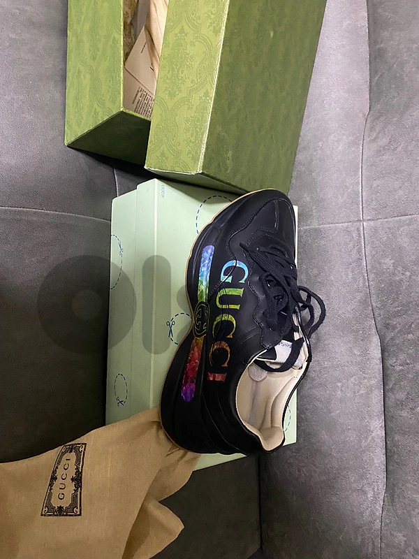 gucci