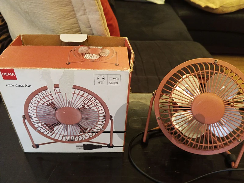 mini desk fan