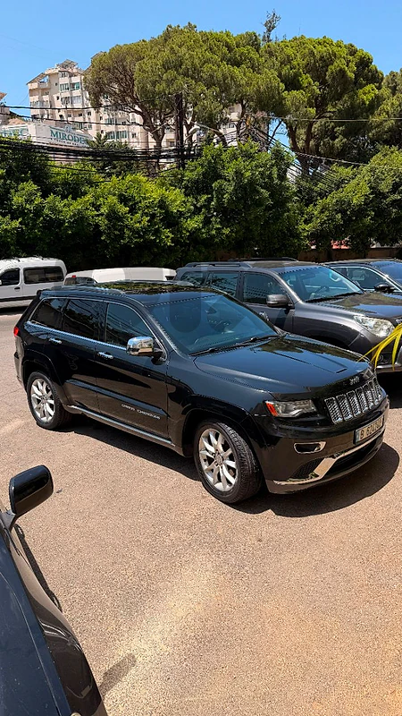 Jeep Cherokee 2014 Summit Edition V8 Hemi