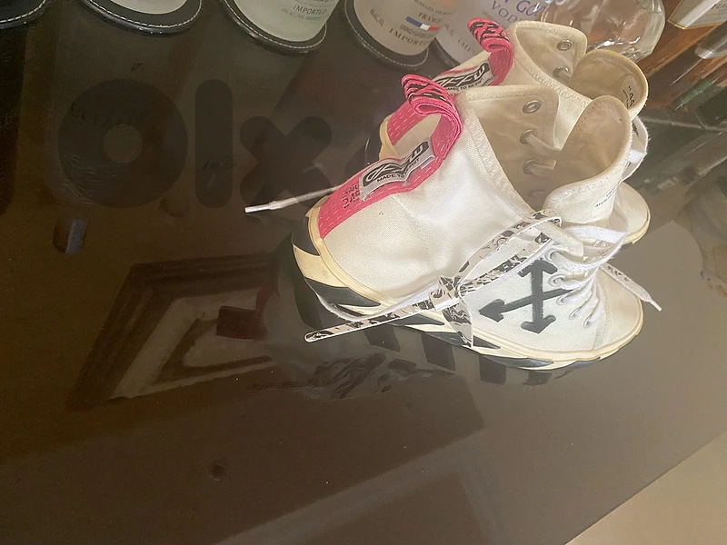 offwhite