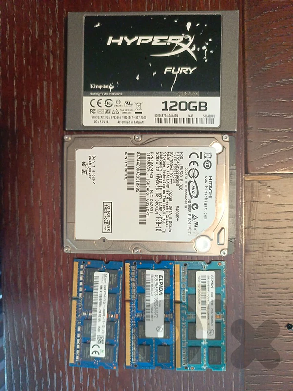 SSD + HDD + 8gb ram + 4gb ram + 2gb ram