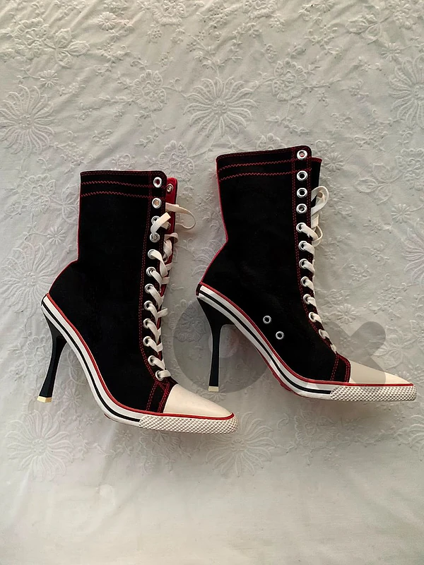 Vintage Steve Madden Jumpp Platform Sneaker Heels