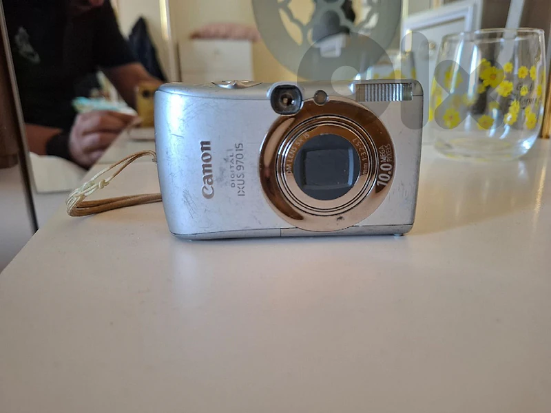 Canon IXUS 970 IS