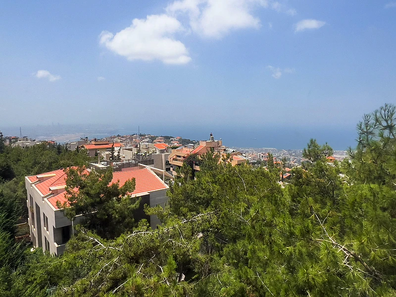 Prime Location Biyada - موقع مميز في بياضة