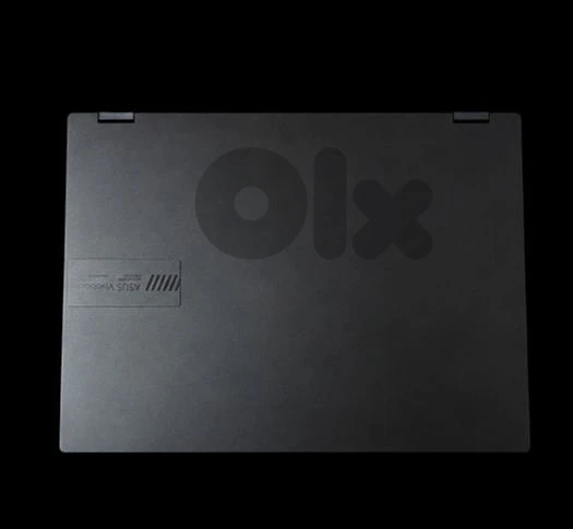 Asus Vivoboook laptop