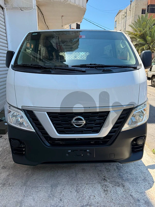 Nissan Van 2018 nissan Urvan