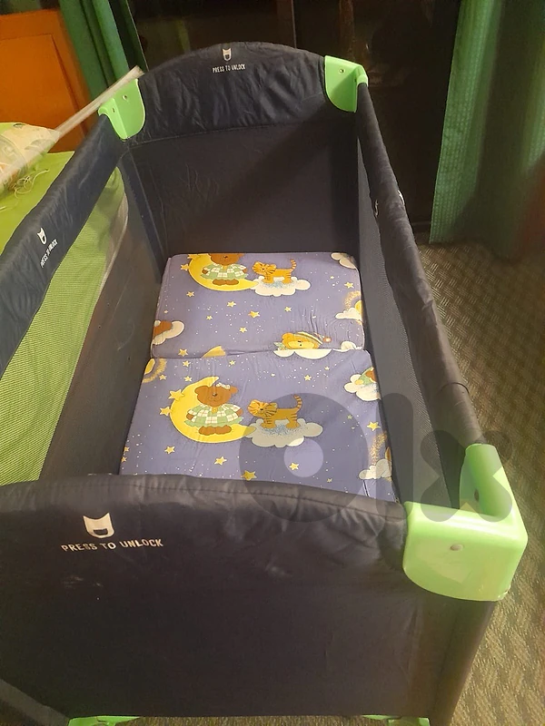 تخت baby حالة جيدة