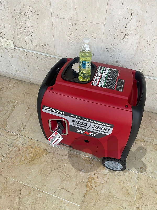 Silent inverter generator SC4000i-o