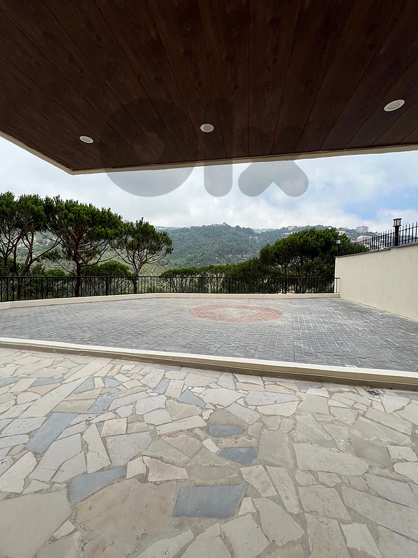 Apartment for Sale in Mar Chaaya with terrace