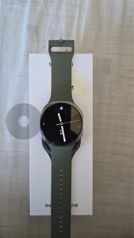 samsung watch 8 44mm like new
