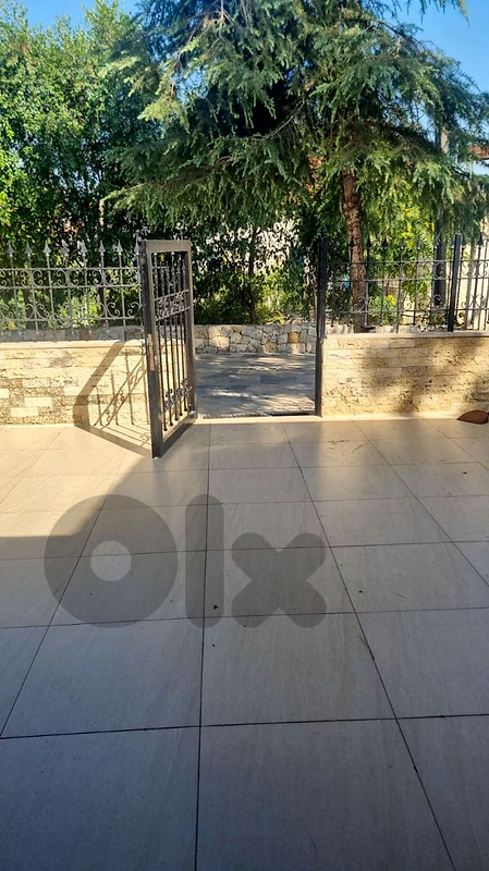 Prime Location Apartment in Qornet El Hamra, Metn with Terrace
