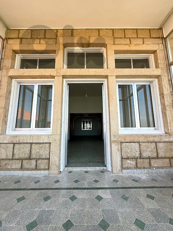 Traditional well maintained apartment in Beit Chabab