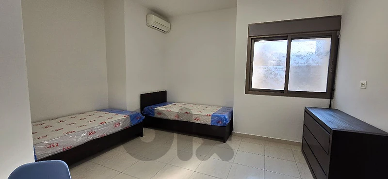 zouk mosbeh 1 bed 1 salon and open kitchen 2 wc 2 parking 400$ all new