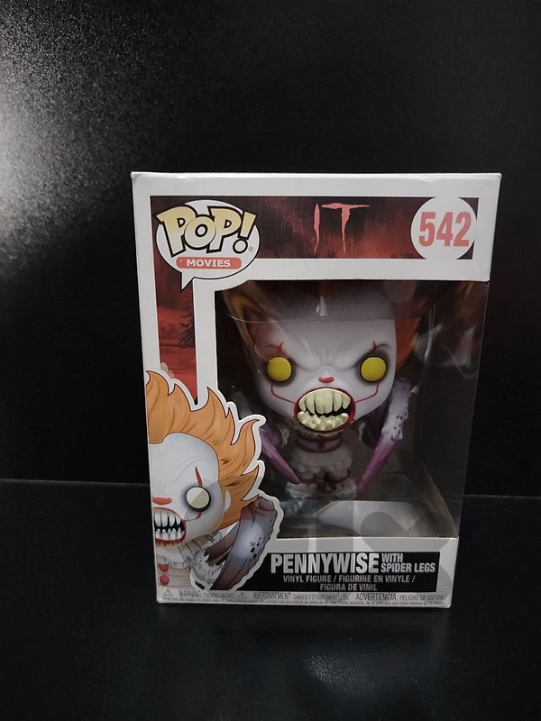2017 pennywise with spider legs edition(vaulted)
