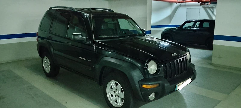Jeep Liberty 2002 Sport