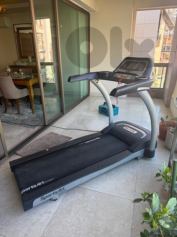 Treadmill SportsArt made in Germany high quality like new bt7mel 170 k