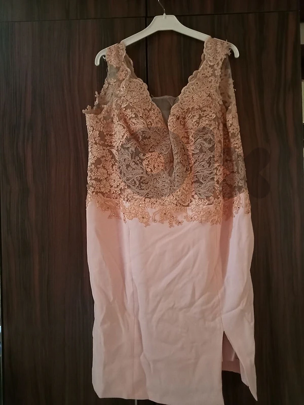 dress for event