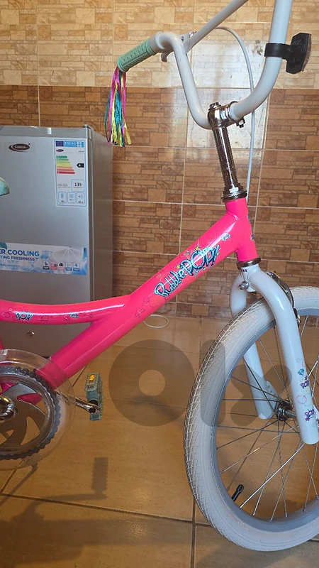 بسكليت بناتي كبيرة (متل الجديدة 100%) 🚲✨