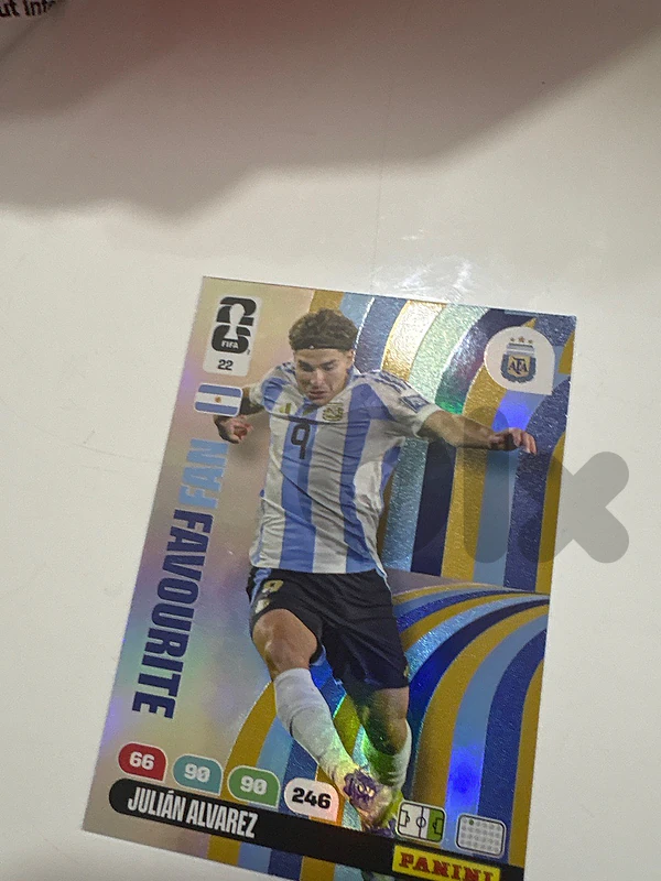 2026 Panini FIFA World Cup Adrenalyn XL - Julián Álvarez #22 Fans'