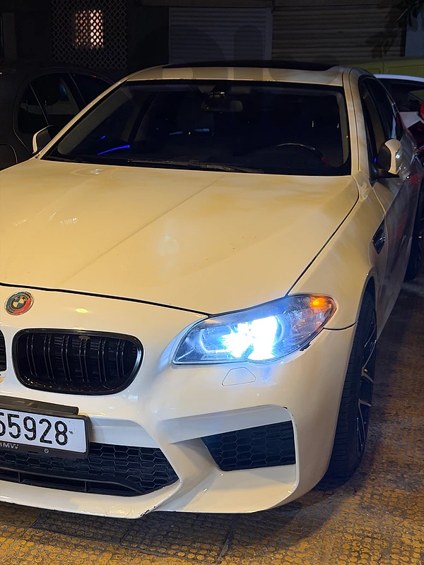 BMW 528i 2011 M5 Look