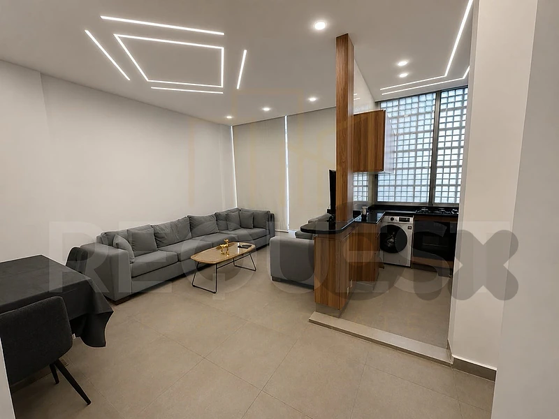Studio For Rent In Ain El Mraiseh استوديو للايجار في عين المريسة