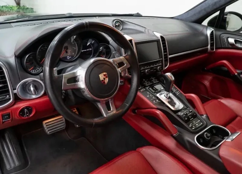Porsche Cayenne 2014 GTS