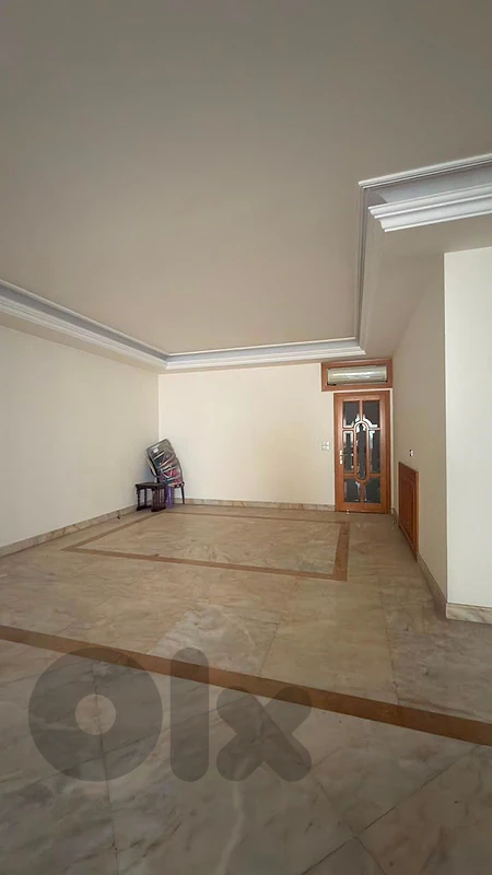 Simplex for sale in hazmieh prime location