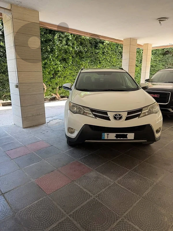 toyota rav 4 2015 white