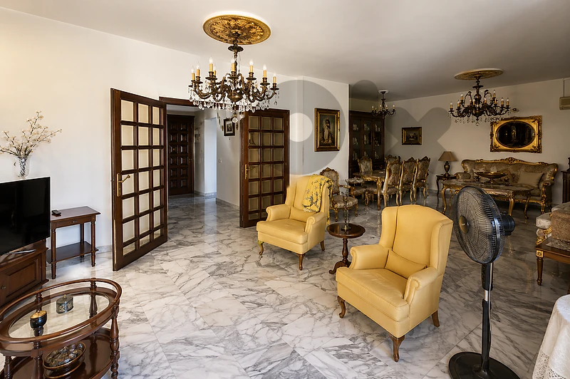 HOT DEAL ! APT IN SANAYEH PRIME | 200SQ | 3 BEDROOMS | BT-863
