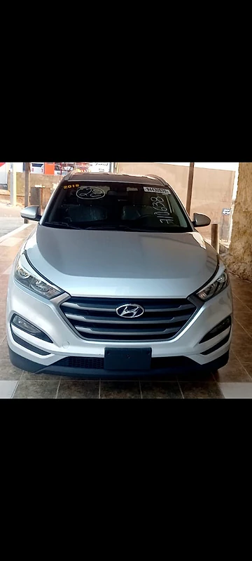 hyundai tucson 2018 silver hyundai tucson 2018 silver