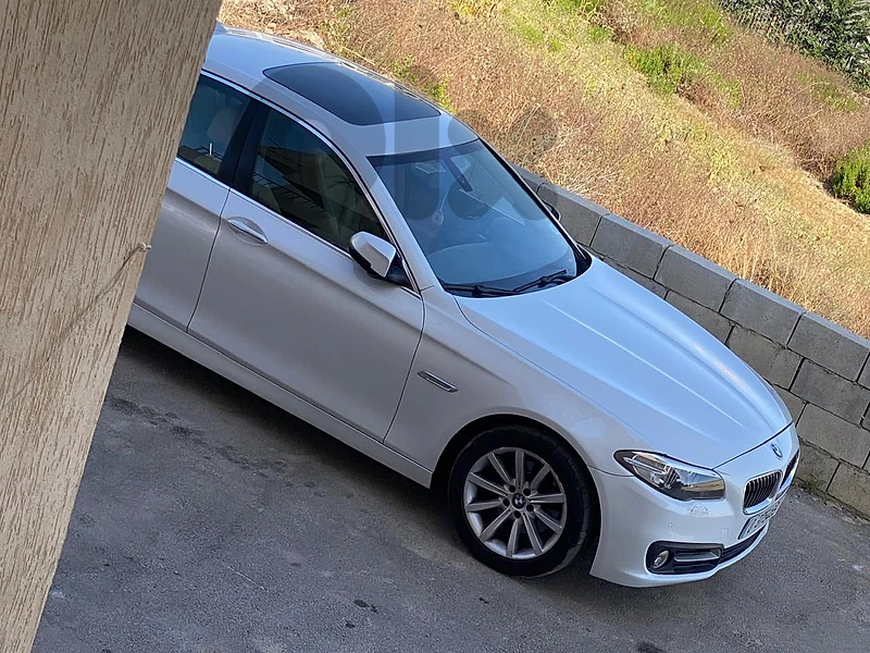 BMW 5-Series 2015 520i