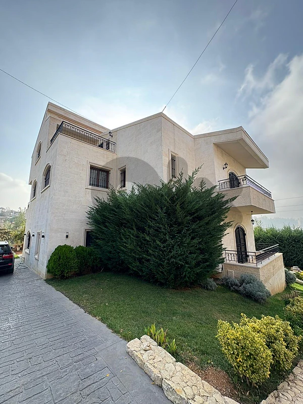 Luxury Villa – Premium Specifications & Features