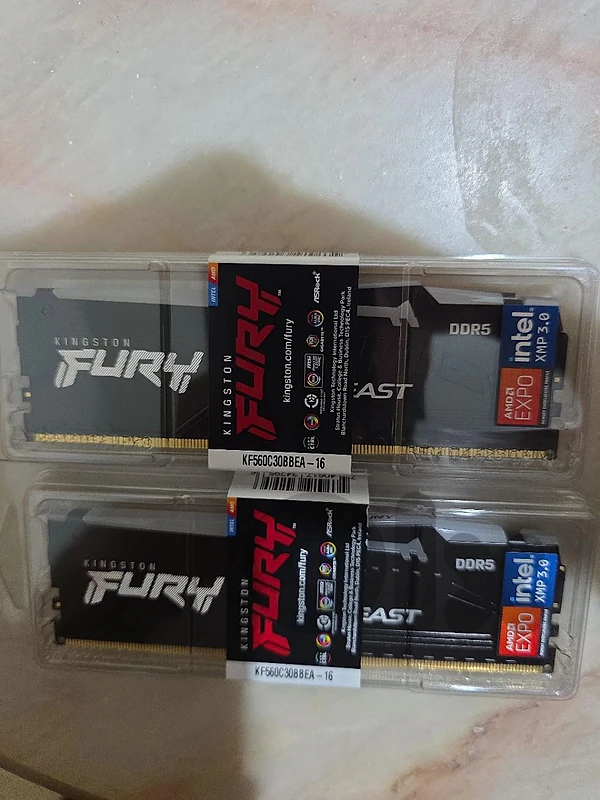 Kingston Fury RGB RAM 16GBx2 6000mhz CL 30