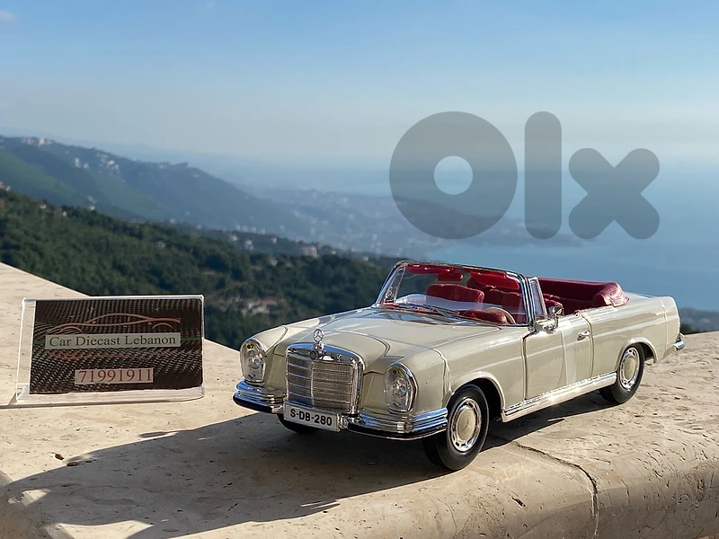 mercedes benz 280 se diecast scale 1/18