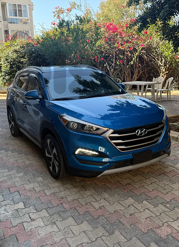 Hyundai Tucson 2018 sport edition 2.4L 4x4 2018