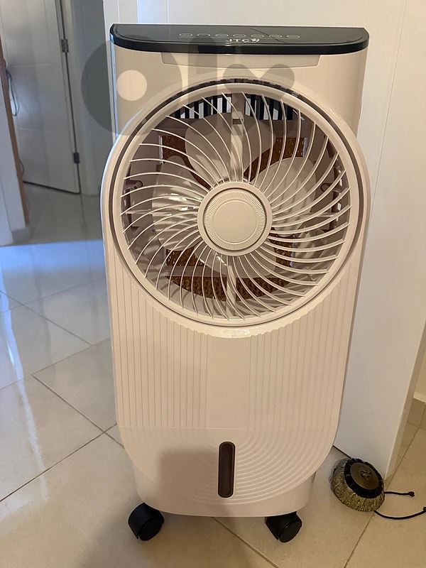 JTC Rechargeable fan with ice