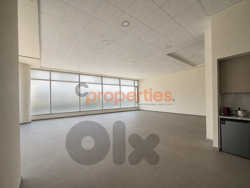 Office For Rent In Kaslik مكتب للإيجار في الكسليك CPKRS17