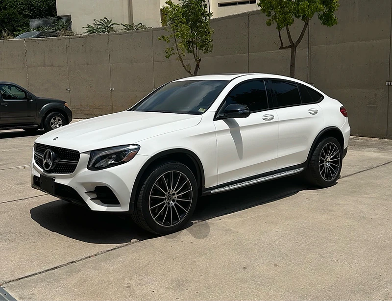 Mercedes-Benz GLC-Class 2018 GLC 300 4MATIC - ONLY 12000 miles