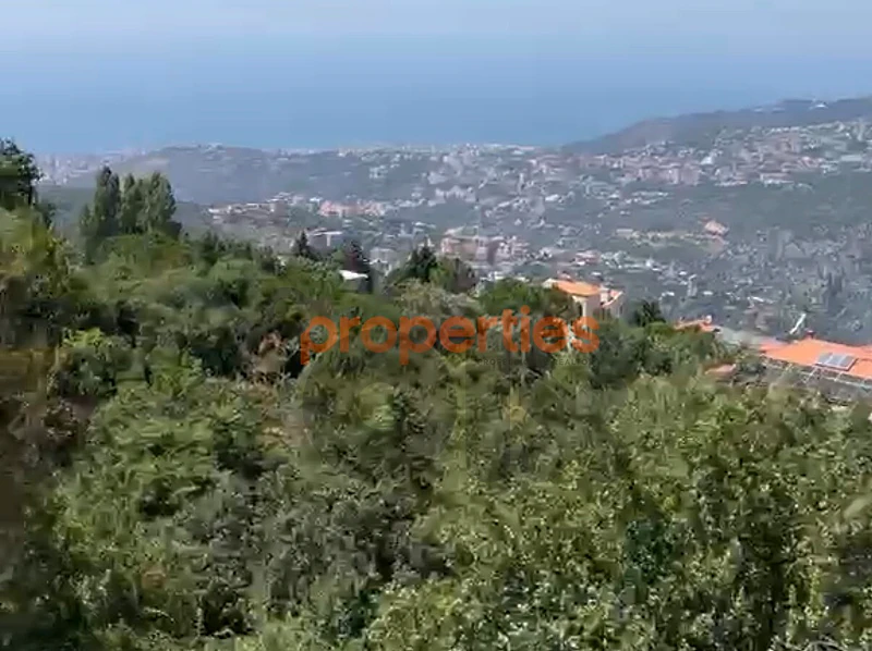 Land For Sale In Bikfaya أرض للبيع في بكفيا CPJW39