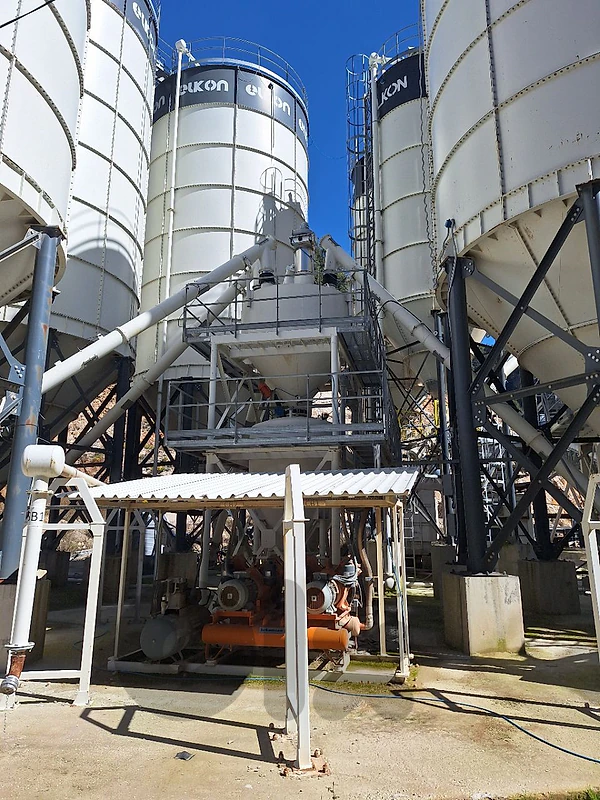 Elkon concrete batching plant majbal 400 mtr per hour