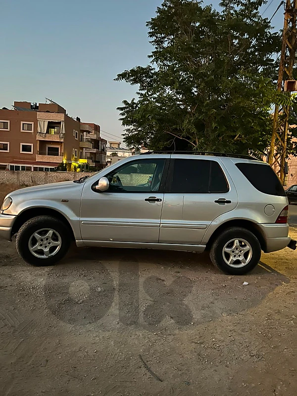 Mercedes-Benz ML-Class 1998 1998