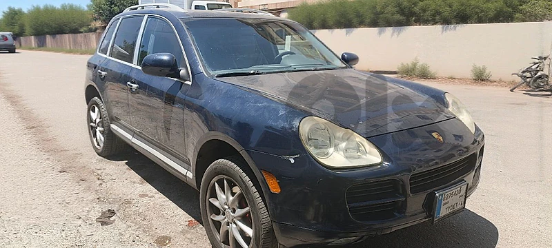 Porsche Cayenne 2005