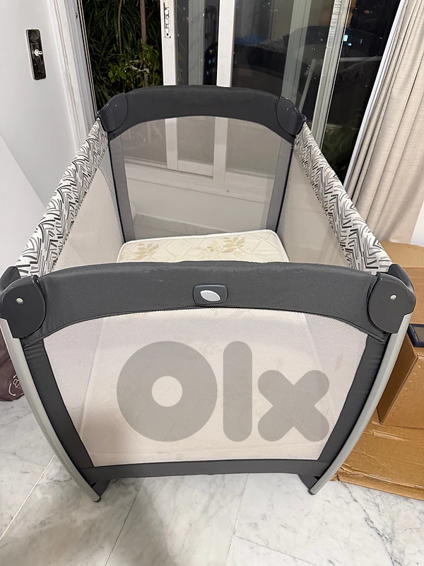 joie baby crib with mattress