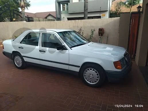 Mercedes-Benz W140 230E 1987