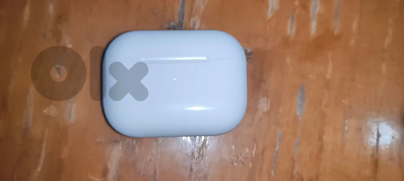 APPLE AIRPODS
