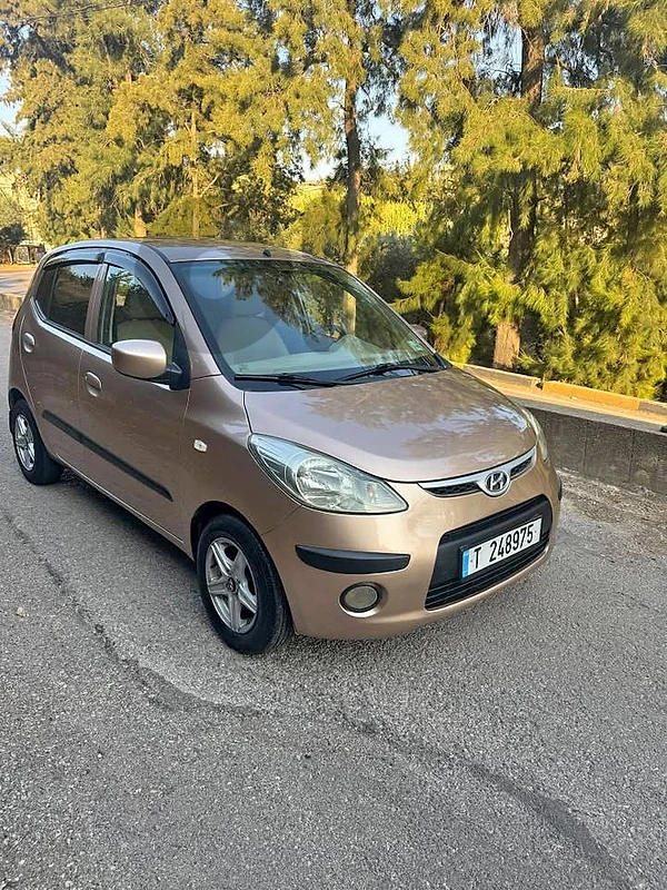 Hyundia i10 2011